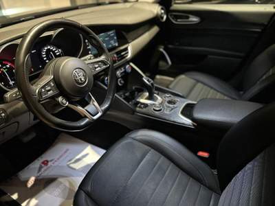 Alfa Romeo Giulia 2.2 TD 190cv AT8 SUPER (Pelle/LED/APP/Navi) Grigio usata Castellaneta