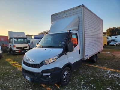 Iveco Daily 35C17 automatico 3000cc Bianco usata Carugo