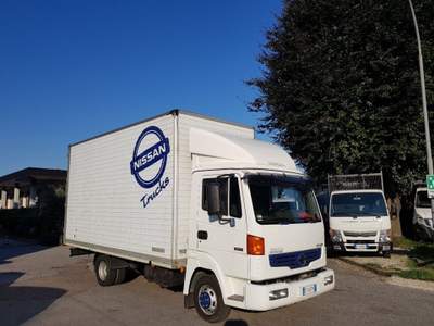 Nissan Atleon 35.15 cassone h2600 Bianco usata Carugo