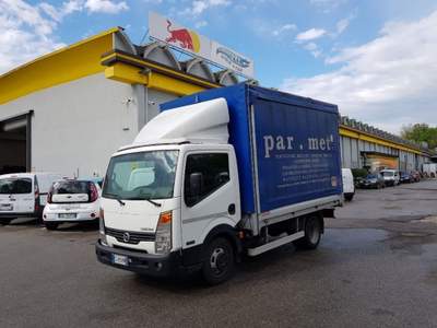 Nissan Cabstar telonato Bianco usata Carugo