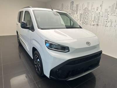 Toyota Proace Proace City Verso 1.2 110 CV S&S L1 Short Executive Bianco usata Cuneo