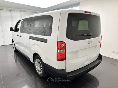 Toyota Proace PROACE VERSO 2.0 L2 LOUNGE Bianco usata Cuneo