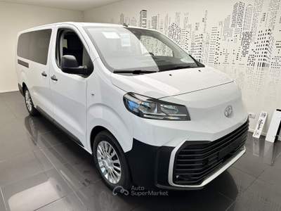 Toyota Proace PROACE VERSO 2.0 L2 LOUNGE Bianco usata Cuneo