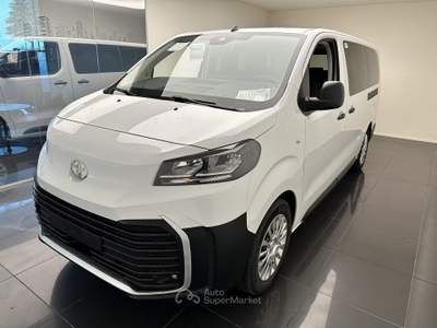 Toyota Proace PROACE VERSO 2.0 L2 LOUNGE Bianco usata Cuneo
