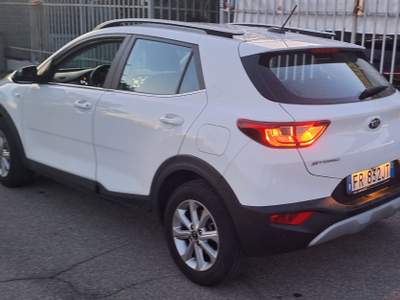 Kia Stonic Style * TRAPASSO COMPRESO Bianco usata Marcallo con Casone
