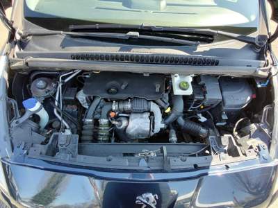 Peugeot 5008 7 POSTI, GARANZIA L.12 MESI Blu/Azzurro usata Reggio nell'Emilia