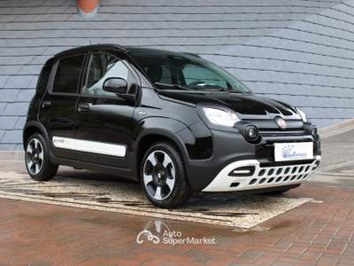 Fiat Panda 1.0 FireFly S&S Hybrid Pandina Nero usata Denno