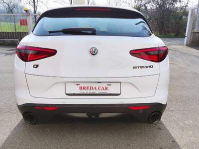 Alfa Romeo Stelvio perfetto stato Bianco usata Bedizzole