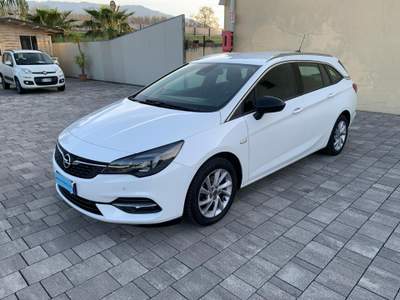 Opel Astra Opel Astra 1.5 Cdti S.W. Autocarro N1 5 posti Bianco usata Pompei