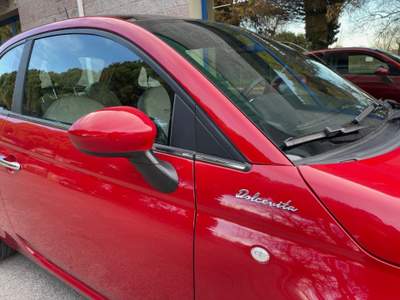 Fiat 500 1.0 70CV HYBRID DOLCEVITA APP-NAVI CERCHI DA 16" Rosso usata Venezia