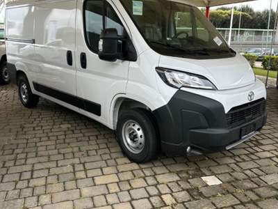 Toyota Proace 33 2.2 BlueHDi 120CV PM-TM Furgone Bianco usata Roma