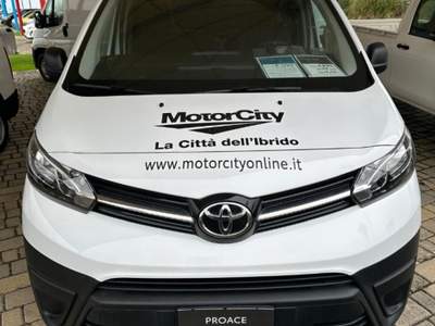 Toyota Proace 1.5D 120CV S&S FURGONE L1 6M ACTIVE MY23 Bianco usata Roma