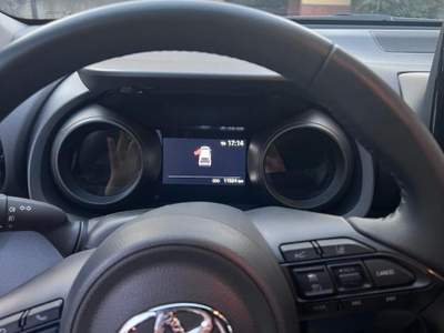 Toyota Yaris Yaris 4a serie1.5 Hybrid 5 porte Nero usata Cinisello Balsamo