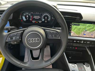 Audi A3 2.0 115cv s-tronic business sportback Giallo usata Ardesio