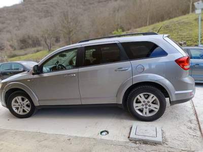 Fiat Freemont . Grigio usata Potenza