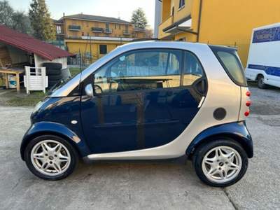 Smart ForTwo 600 smart & passion (40 kW) Blu/Azzurro usata Cinisello Balsamo