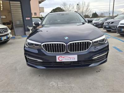 BMW Serie 5 530d 530d xDrive 249CV Touring Msport Blu/Azzurro usata Prato