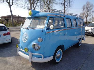 Volkswagen Multivan BUS DELUXE Blu/Azzurro usata Spresiano