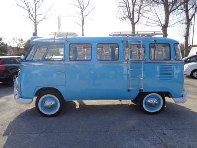 Volkswagen Multivan BUS DELUXE Blu/Azzurro usata Spresiano