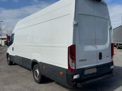 Iveco Daily 35-140 L4 H3 Bianco usata Azzano Decimo