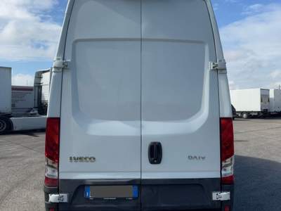 Iveco Daily 35-140 L4 H3 Bianco usata Azzano Decimo