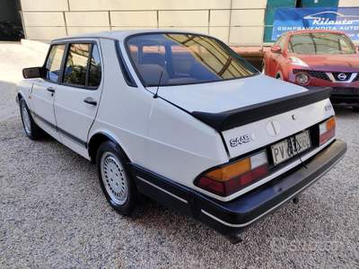 Saab 900 2.0 i 5 porte Aut Gancio Tettuccio Bianco usata SAN MARTINO SICCOMARIO