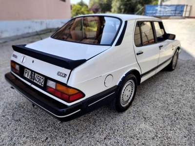 Saab 900 2.0 i 5 porte Aut Gancio Tettuccio Bianco usata SAN MARTINO SICCOMARIO