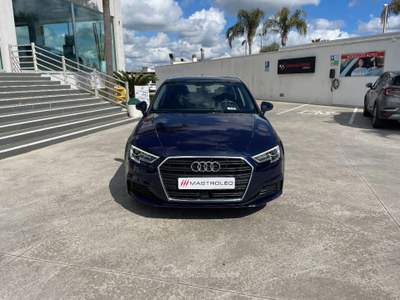 Audi A3 35 TDI S Tronic Business usata Lucugnano