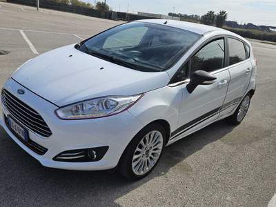 Ford Fiesta FORD FIESTA 1.5 Diesel TITANIUM Bianco usata Anzio