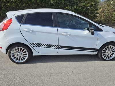Ford Fiesta FORD FIESTA 1.5 Diesel TITANIUM Bianco usata Anzio