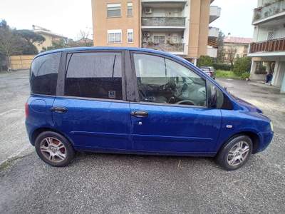 Fiat Multipla FIAT MULTIPLA 1.6 Blu/Azzurro usata Anzio