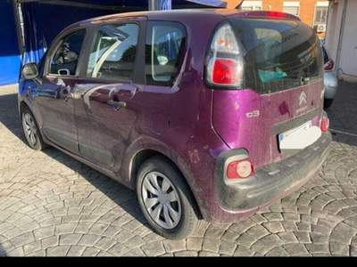 Citroen C3 Picasso C 3 PICASSO 1.4 BENZINA Lilla usata Anzio