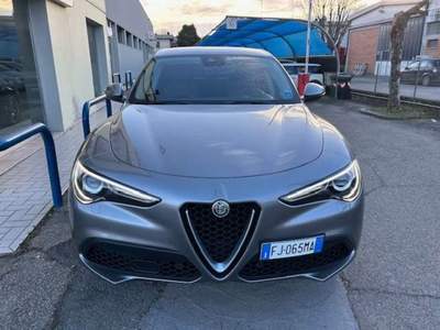 Alfa Romeo Stelvio Stelvio 2.0 t First Edition Q4 280cv auto Grigio usata Cavezzo