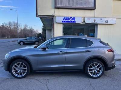 Alfa Romeo Stelvio Stelvio 2.0 t First Edition Q4 280cv auto Grigio usata Cavezzo