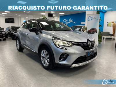Renault Captur 1.5 blue dci Intens 115cv edc Argento usata Carlentini