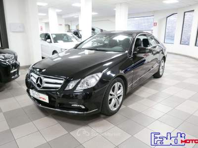 Mercedes-Benz Classe E CDI Coupé BlueEFFICIENCY Executive UNICO PROPR. Nero usata Firenze