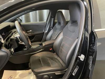 Mercedes-Benz Classe A A 180 Automatic Premium AMG Line Nero usata Leini