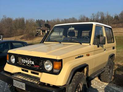 Toyota Land Cruiser OFF ROAD PER VERI INTENDITORI, AMANTI DEL FUORISTRADA Giallo usata Odolo