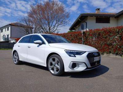 Audi A3 SPB 40 TFSI e S tronic Business Advanced! Bianco usata Lissone