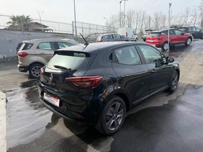 Renault Clio TCe 90 CV 5 porte Equilibre Nero usata Giugliano in Campania