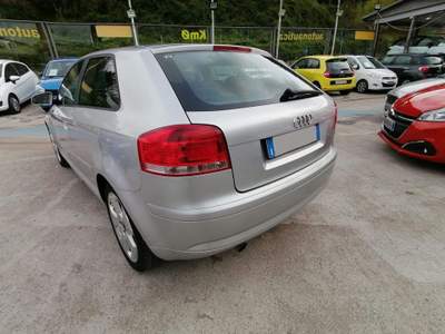 Audi A3 1.6 AMBITION 3 PORTE METANO 102cv Argento usata Napoli