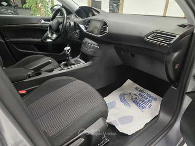 Peugeot 308 S&S SW Allure Grigio usata Rovigo