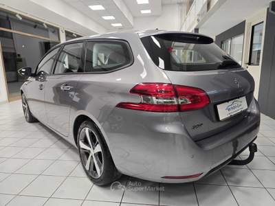Peugeot 308 S&S SW Allure Grigio usata Rovigo