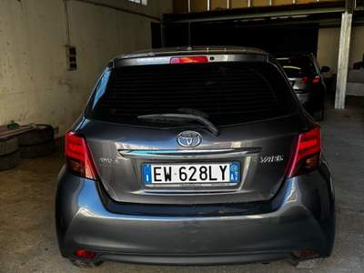 Toyota Yaris toyota yaris Grigio usata San Bonifacio