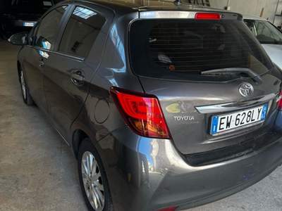 Toyota Yaris toyota yaris Grigio usata San Bonifacio