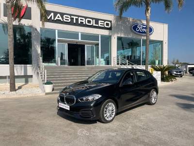 BMW Serie 1 116d 116d 5p. Business Advantage Automatica Nero usata Lucugnano