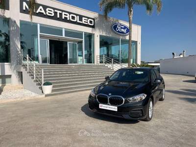 BMW Serie 1 116d 116d 5p. Business Advantage Automatica Nero usata Lucugnano