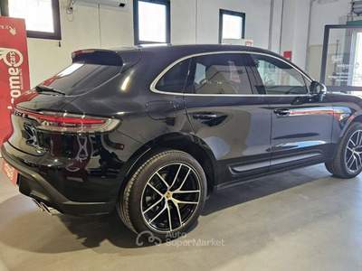 Porsche Macan 2.0 265cv pdk Nero usata Sassari