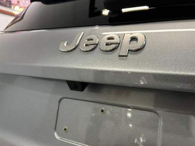 Jeep Avenger 1.2 Turbo MHEV Summit Grigio usata Melegnano