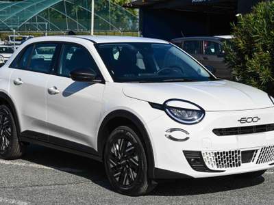 Fiat 600 DCT Mhev 1.2 100cv Bianco usata Pianezza